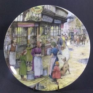 Davenport Pottery Co. Ltd. The Milkmaid Plate